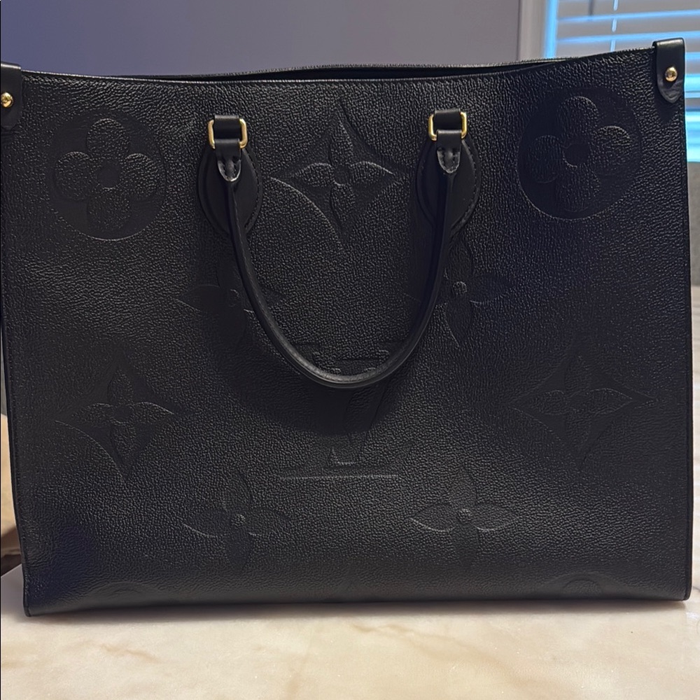 Louis Vuitton On The Go Tote GM